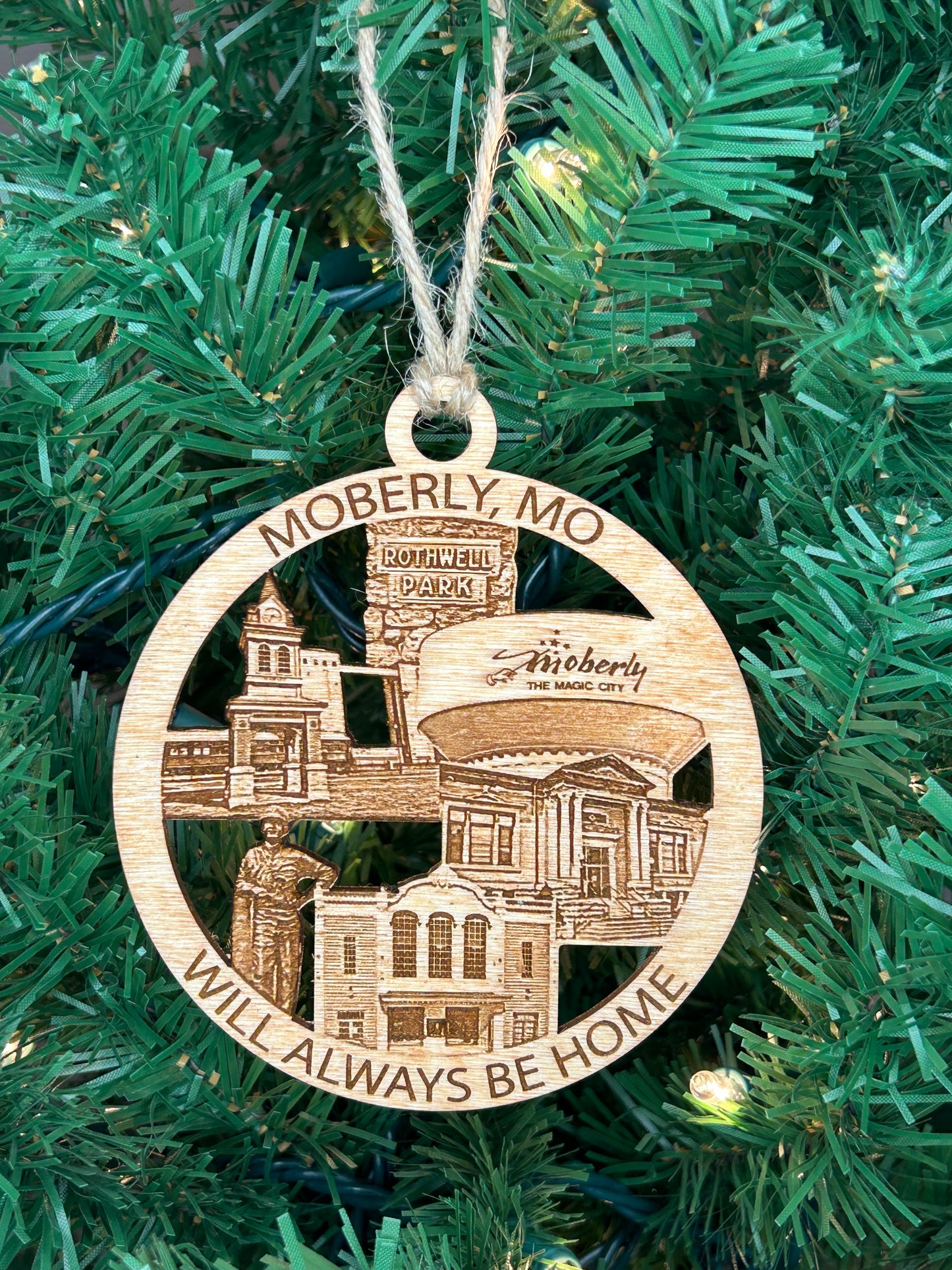 Moberly, MO Hometown - Ornament and/or Magnet