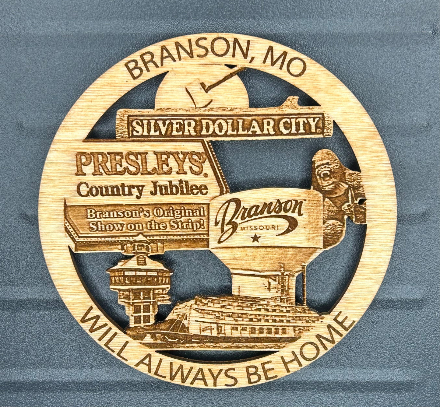 Branson, MO Hometown - Ornament and/or Magnet