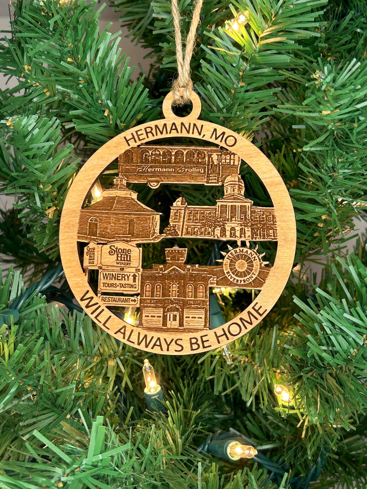 Hermann, MO Hometown - Ornament and/or Magnet